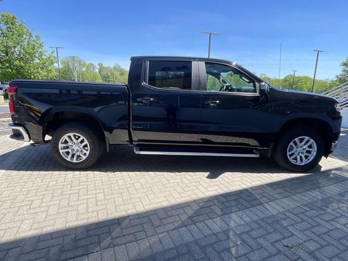 Black 2020 Chevrolet Silverado 1500 LT