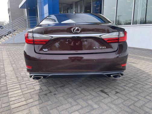 2017 Lexus ES 350 Base