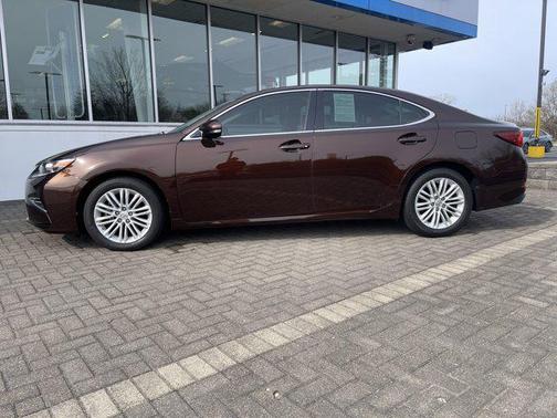 2017 Lexus ES 350 Base