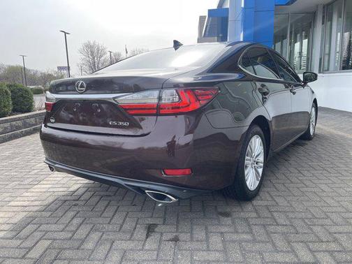 2017 Lexus ES 350 Base