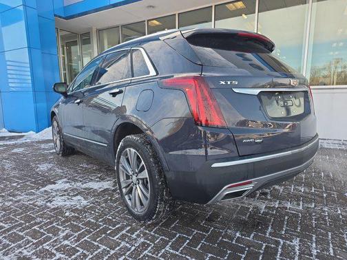 2025 Cadillac XT5 Premium Luxury
