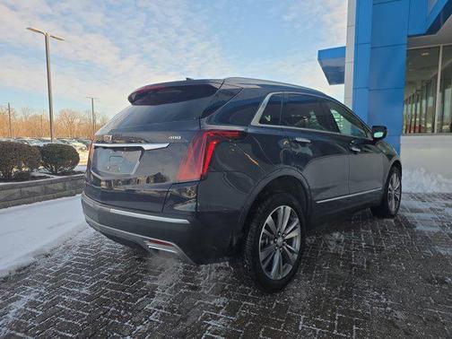 2025 Cadillac XT5 Premium Luxury