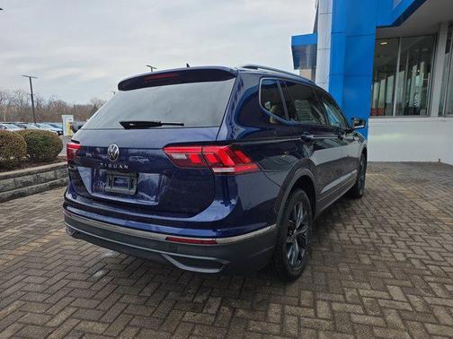 2024 Volkswagen Tiguan 2.0T SE
