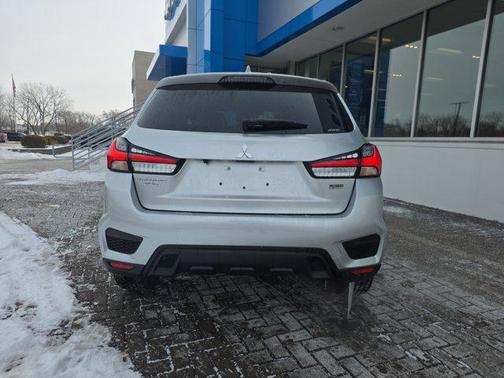 2025 Mitsubishi Outlander Sport 2.0 ES