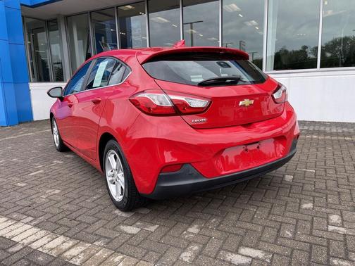 Red Hot 2017 Chevrolet Cruze LT