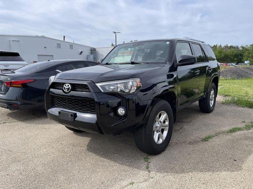 Nautical Blue Metallic 2017 Toyota 4Runner SR5
