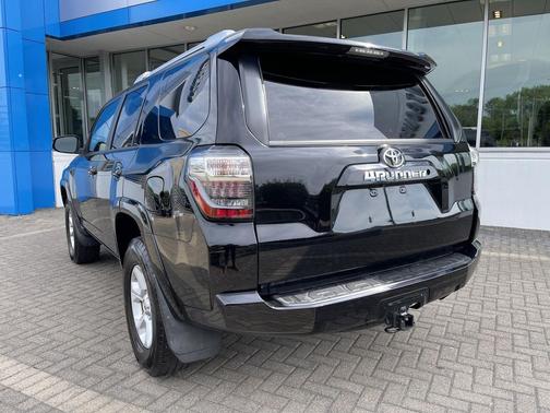 Nautical Blue Metallic 2017 Toyota 4Runner SR5