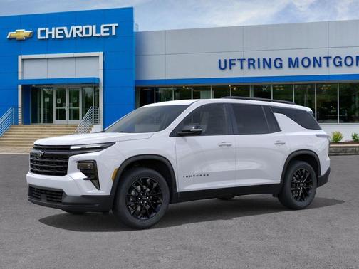 Summit White 2026 Chevrolet Traverse LT