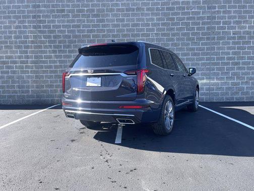 2025 Cadillac XT6 Premium Luxury AWD