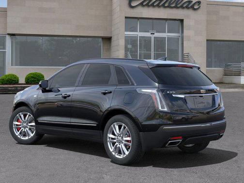 2025 Cadillac XT5 Sport