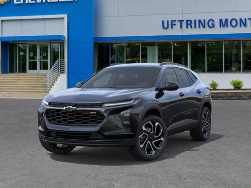 Mosaic Black Metallic 2026 Chevrolet Trax FWD 2RS
