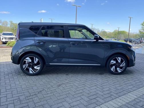 Gravity Gray 2025 Kia Soul GT-Line