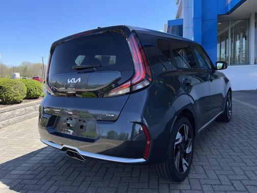Gravity Gray 2025 Kia Soul GT-Line