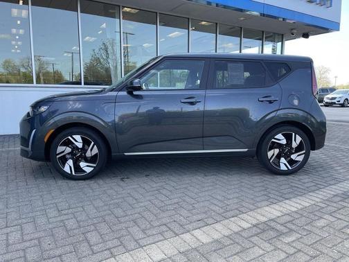 Gravity Gray 2025 Kia Soul GT-Line