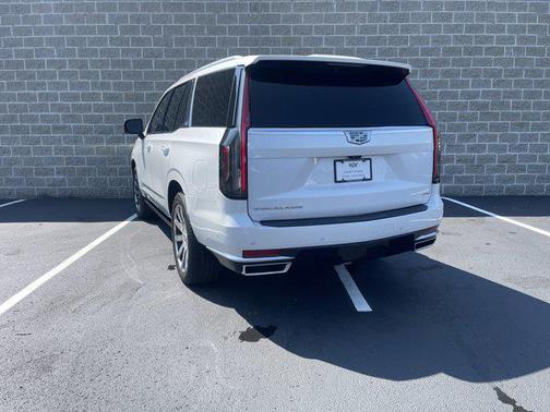 2022 Cadillac Escalade Premium Luxury Platinum