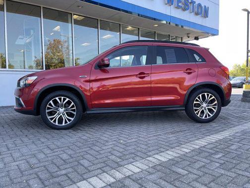 2017 Mitsubishi Outlander Sport 2.4 SEL