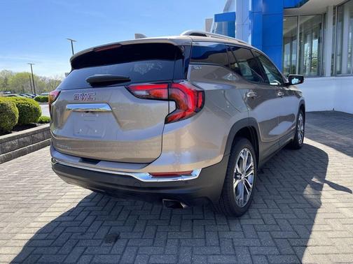 Coppertino Metallic 2018 GMC Terrain SLT