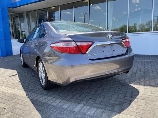 Predawn Gray Mica 2015 Toyota Camry XLE