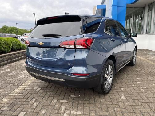 Lakeshore Blue Metallic 2024 Chevrolet Equinox 1LT