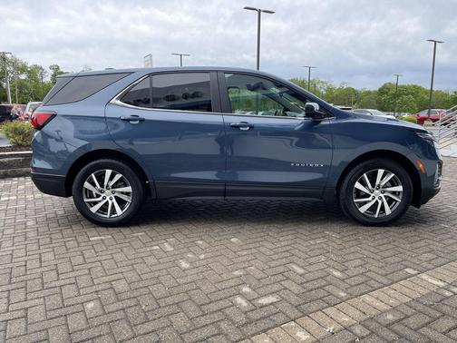 Lakeshore Blue Metallic 2024 Chevrolet Equinox 1LT