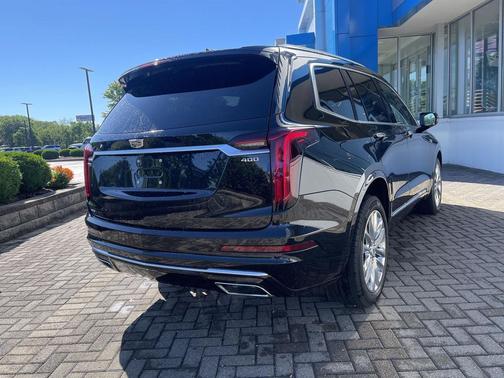Stellar Black Metallic 2024 Cadillac XT6 Premium Luxury AWD