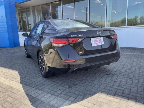 Super Black 2024 Nissan Sentra SV