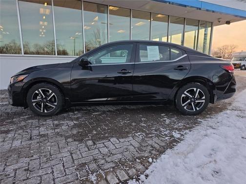 Super Black 2024 Nissan Sentra SV