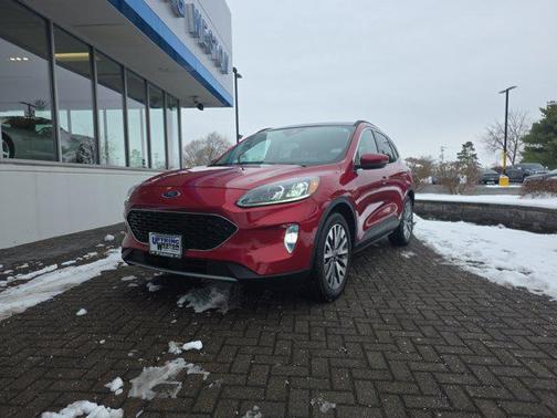 2020 Ford Escape Titanium