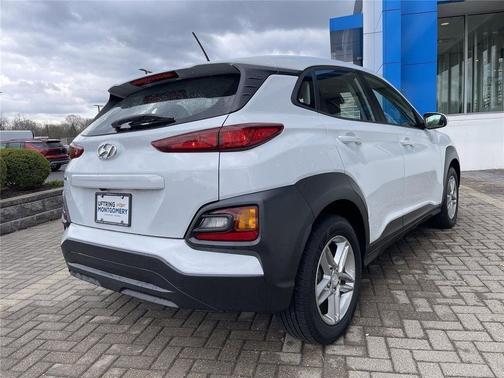 Chalk White 2020 Hyundai KONA SE