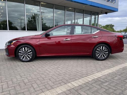 Scarlet Ember Tintcoat 2025 Nissan Altima SV FWD