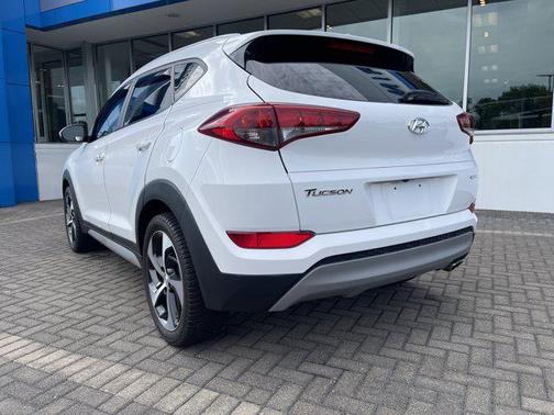 2018 Hyundai TUCSON Sport
