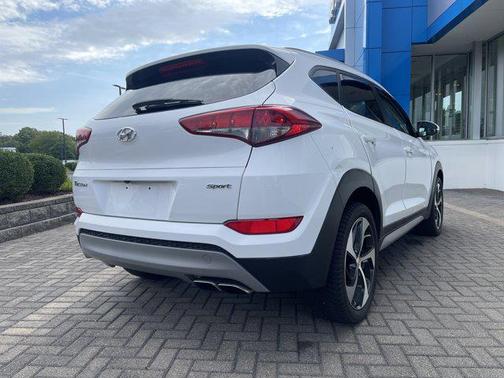 2018 Hyundai TUCSON Sport
