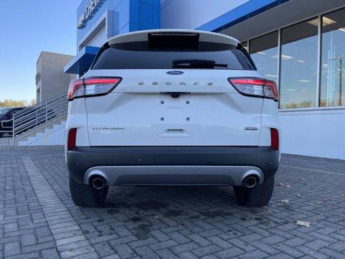 2021 Ford Escape Titanium