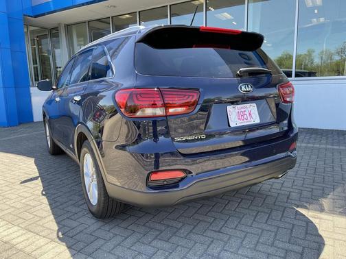 Imperial Blue 2020 Kia Sorento LX