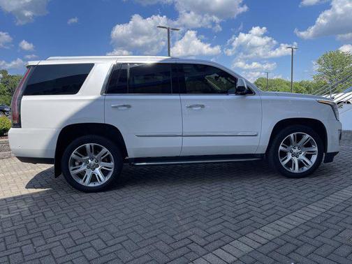2020 Cadillac Escalade Premium Luxury