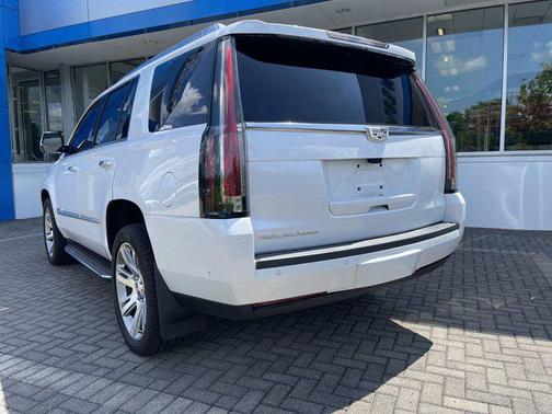 2020 Cadillac Escalade Premium Luxury