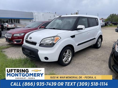 Clear White 2010 Kia Soul +