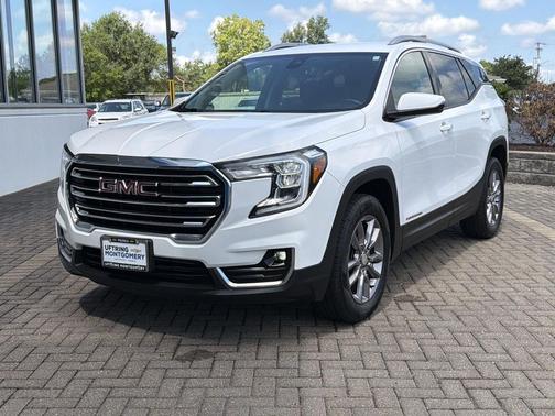 Summit White 2023 GMC Terrain SLT