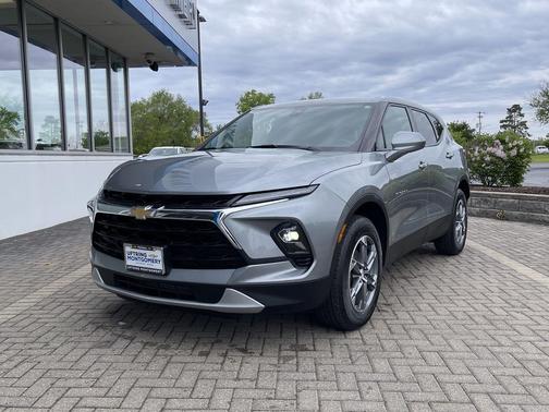 Sterling Gray Metallic 2024 Chevrolet Blazer 2LT