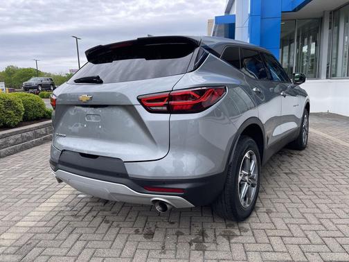 Sterling Gray Metallic 2024 Chevrolet Blazer 2LT