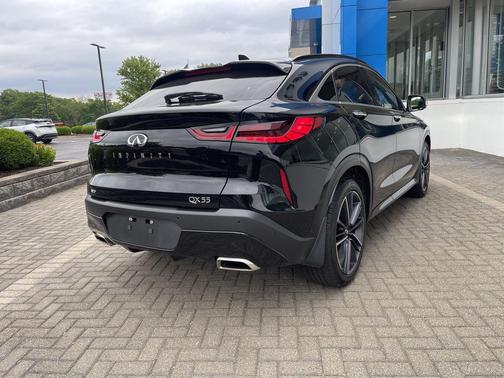 Black Obsidian 2025 INFINITI QX55 ESSENTIAL