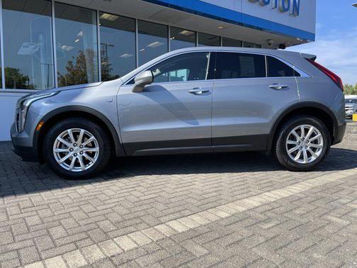 2023 Cadillac XT4 Luxury