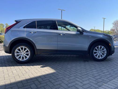 2023 Cadillac XT4 Luxury