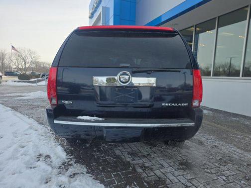 2008 Cadillac Escalade Base