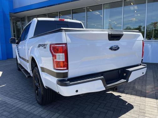 Oxford White 2019 Ford F-150 XLT