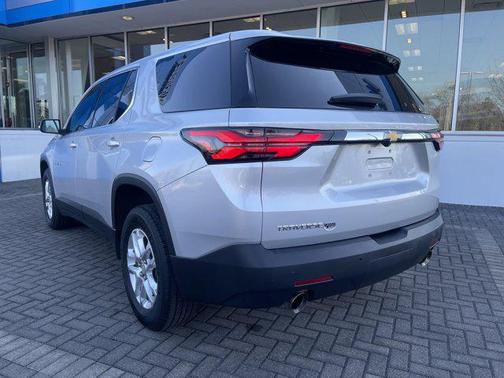 2022 Chevrolet Traverse LS