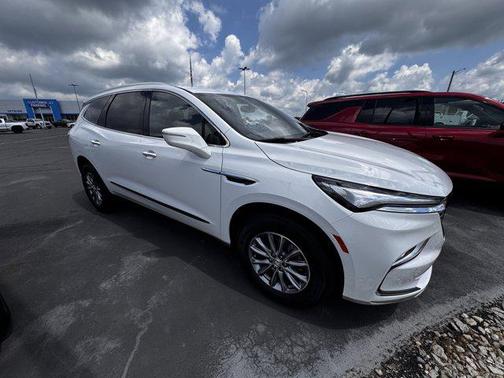 2023 Buick Enclave Essence FWD