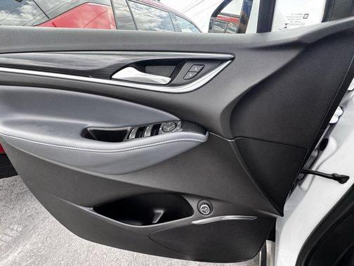 2023 Buick Enclave Essence FWD