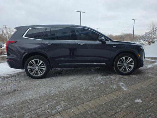 2025 Cadillac XT6 Premium Luxury AWD