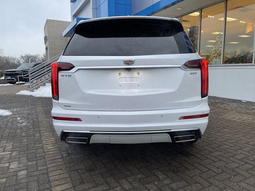 2025 Cadillac XT6 Premium Luxury AWD